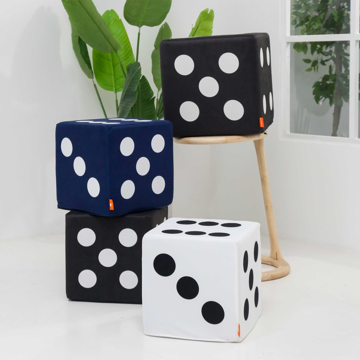 Anaokulu ve Kreşlere Özel Eğitici Etkinlik Zar Minder 33x33 cm